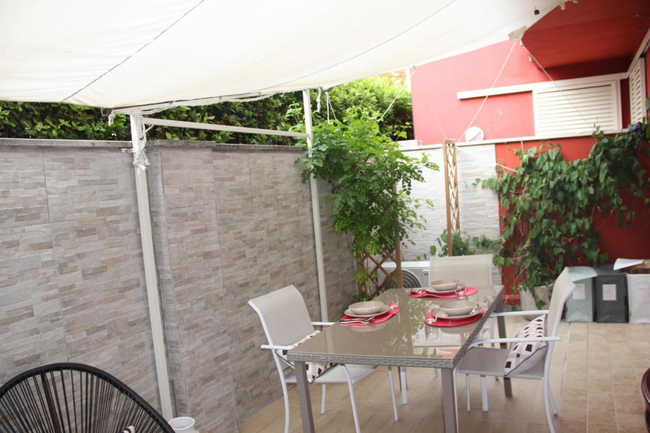 Casa Lucia Private Car Or Motorcycle Park Apartment Lucca Ngoại thất bức ảnh